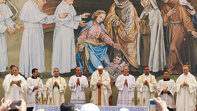 Pope Francis celebrates Mass in Manger Square in Bethlehem, West Bank, May 25. (CNS photo/Paul Haring)