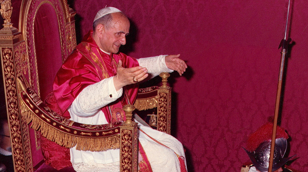 Pope Paul VI carried on ceremonial throne during meeting of Second Vatican Council in 1964