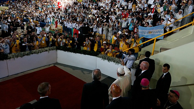 Pope_Bolivia_Religious