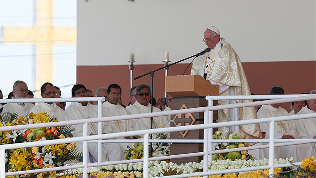 Pope_Ecuador_Guayaquil