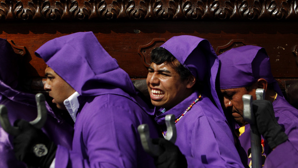 Men carry a statue of "El Nazareno," the Black Nazarene, during a procession to mark the second Sunday of Lent in the streets of Guatemala City March 4. (CNS photo/Jorge Dan Lopez, Reuters) (March 5, 2012)