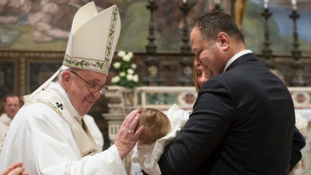 Pope baptism cropped