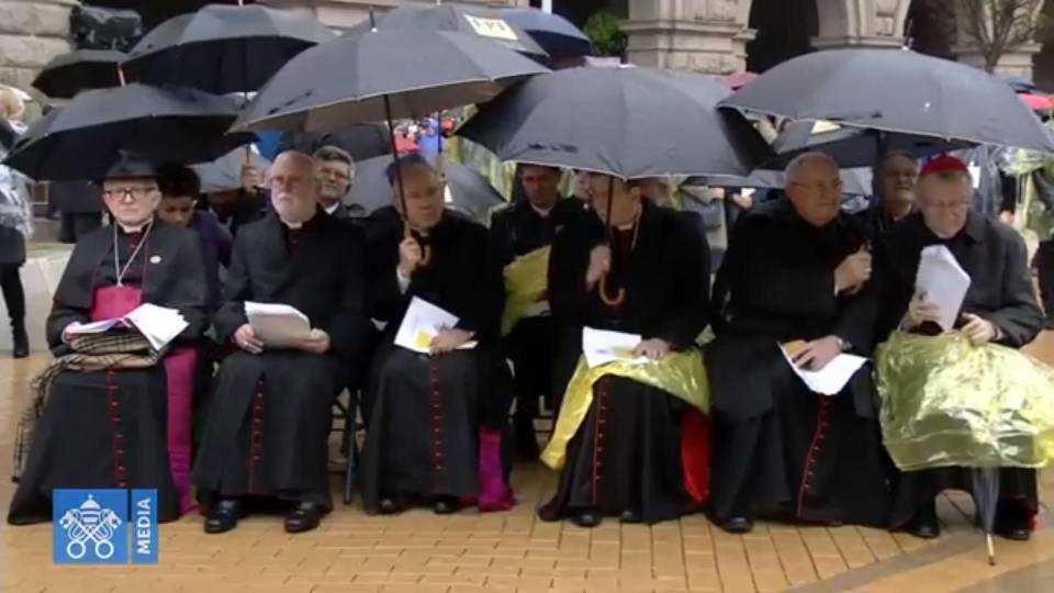 On May 6, 2019, Pope Francis presided at a prayer for peace with leaders of the various religious confessions in Bulgaria. (Vatican Media)
