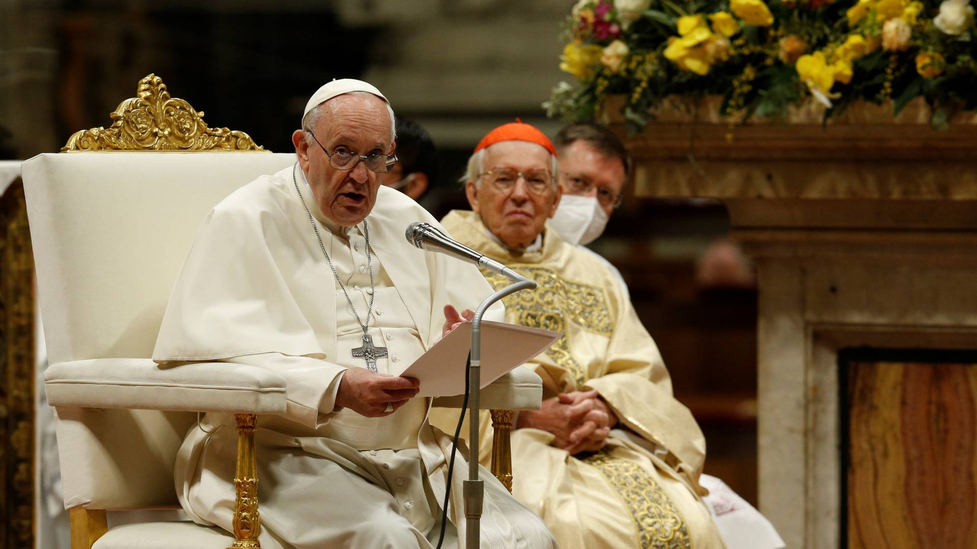 Easter 2022: Pope Francis’ homily at the Easter Vigil