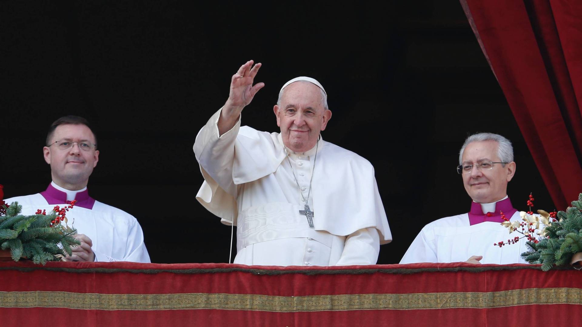 Wacht even Overvloed Assimileren Pope Francis' Urbi et Orbi message for Christmas 2022 | Salt + Light Media