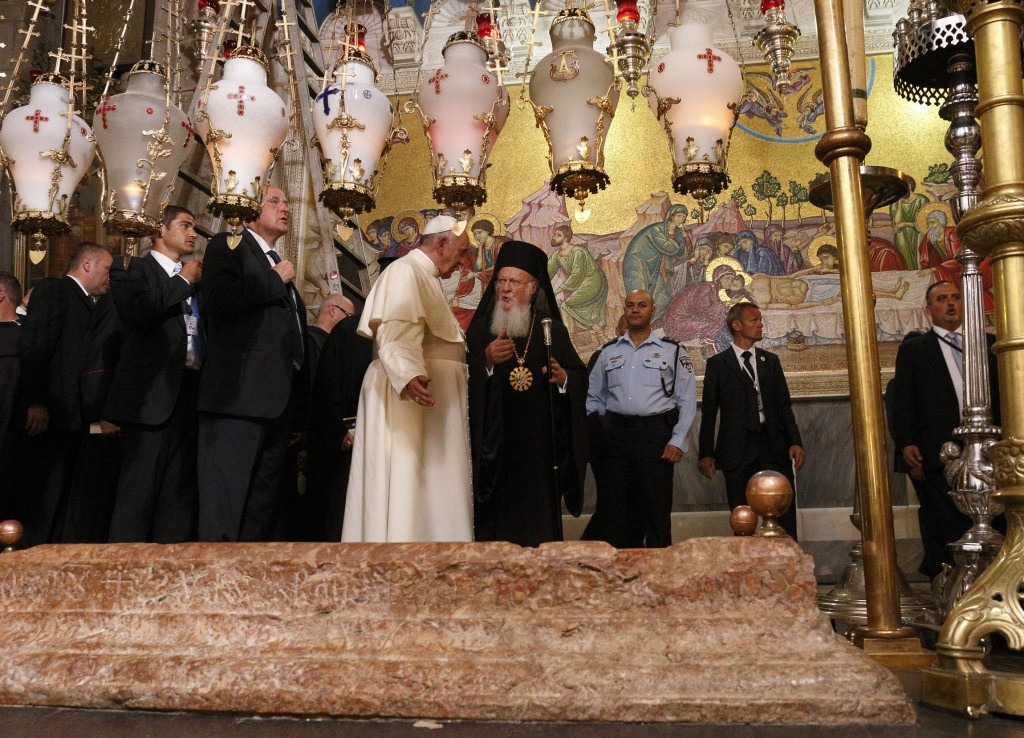 Pope Francis and Ecumenical Patriarch Bartholomew attend ecumenical celebration in Church of the Holy Sepulcher