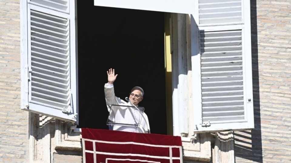 教宗良十四世《三鐘經》：為和平祈禱，並為因戰爭而受苦的家庭祈禱