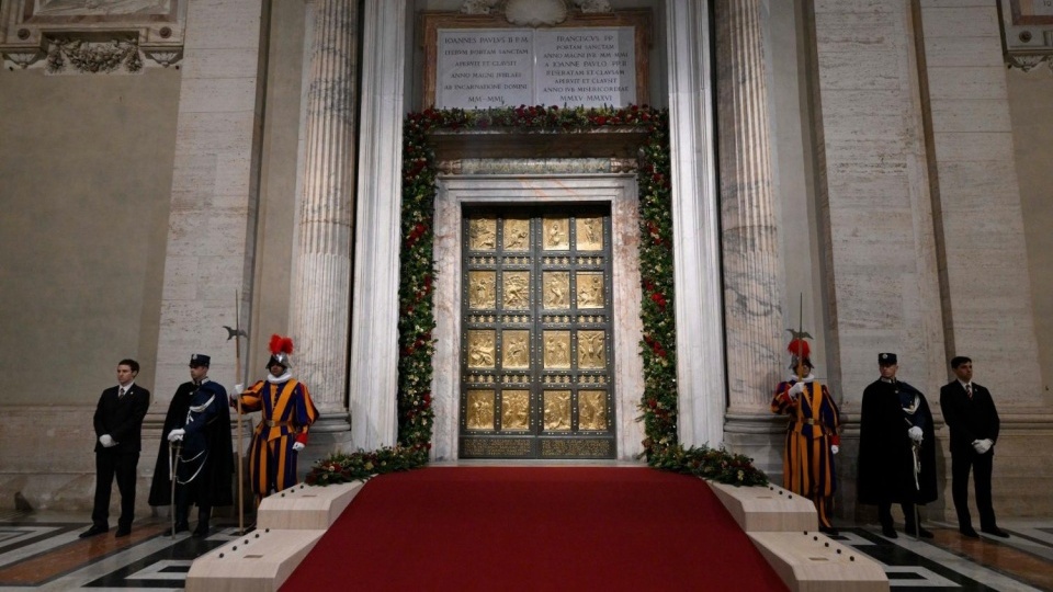 禧年：聖伯多祿大殿聖門關閉禮儀