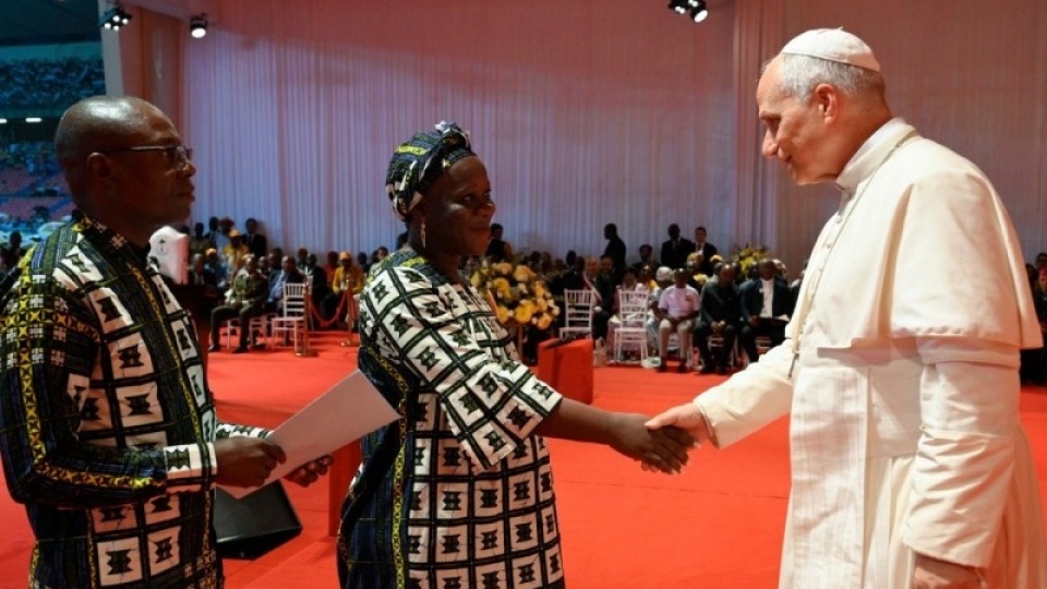 教宗會見赤幾青年和家庭：與天主一起擁護生命的奇跡